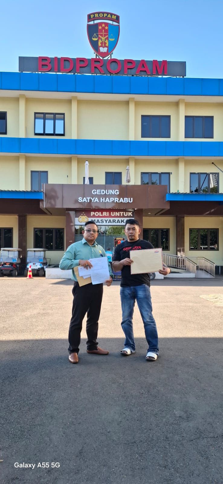 Dugaan Penyimpangan Penyidikan Dilaporkan ke Polda Jatim, Publik Menanti Uji Fakta dan Transparansi IMG-20260625-WA0032.jpg